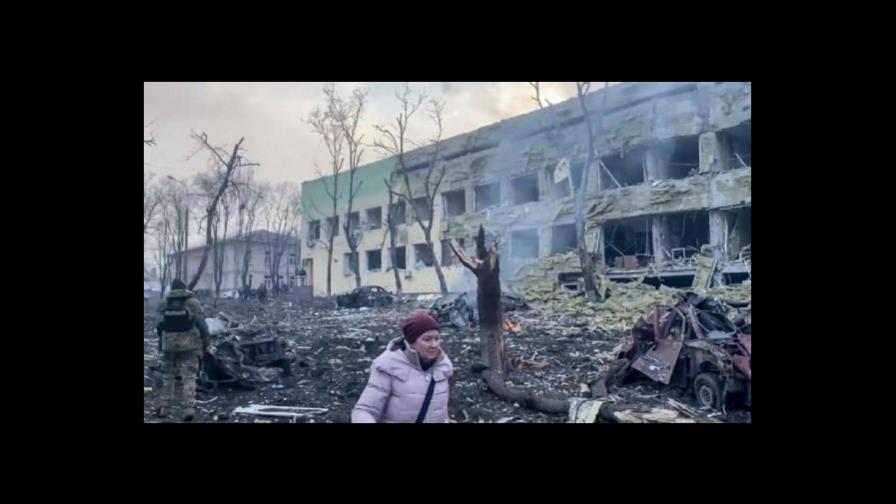 Rusia bombardea varias instalaciones médicas en Mariúpol