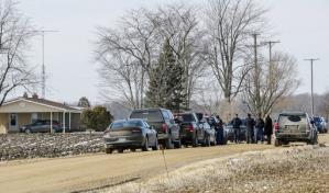 Tiroteo en Michigan deja policía herido y sospechoso muerto