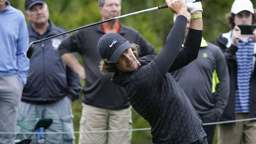 Fleetwood y Hoge, primeros en The Players tras día lluvioso Fleetwood y Hoge, primeros en The Players tras día lluvioso