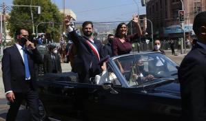 Gabriel Boric asume como presidente en busca de un cambio profundo para Chile