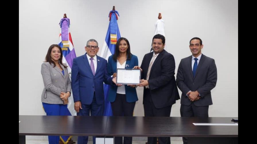 Poder Judicial y la OGTIC firman convenio para fortalecer seguridad jurídica con la tecnología