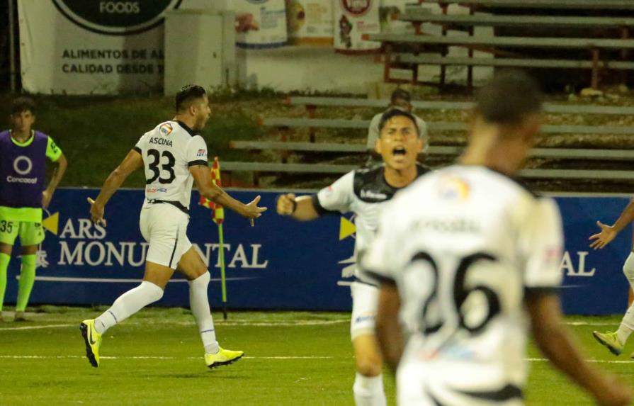 Moca y Cibao terminan igualados en la noche de apertura de la Liga Dominicana de Fútbol