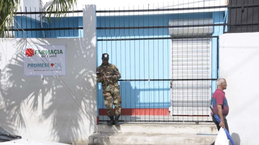 Dos de las principales Farmacias del Pueblo de Santo Domingo Este cerradas por mal estado Dos de las principales Farmacias del Pueblo de Santo Domingo Este cerradas por mal estado