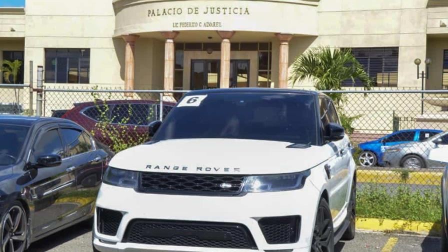 Pasarela de vehículos de alta gama era común en call centers intervenidos por caso Discovery