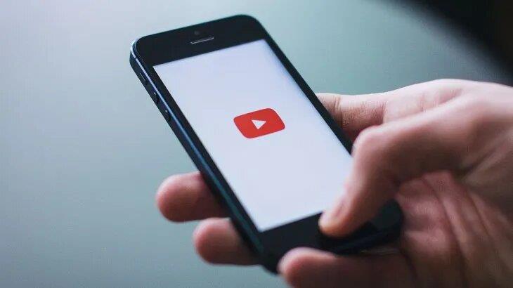 YouTube bloquea en todo el mundo los canales financiados por el Gobierno ruso y asociados