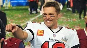 Brady anuncia su regreso a Buccaneers por una campaña más