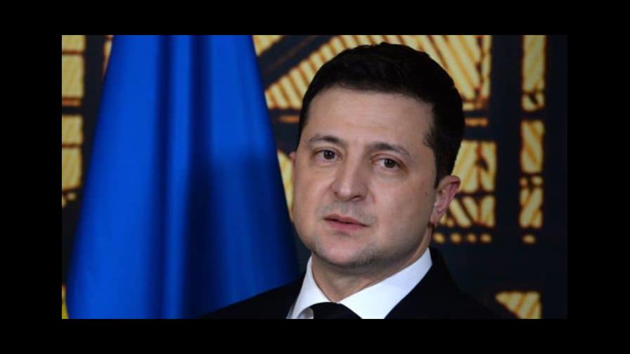 Presidente de Ucrania: las negociaciones pretenden lograr una reunión con Putin