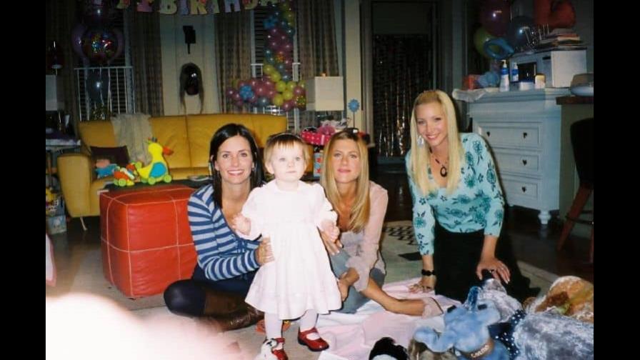 Así luce la bebé que interpretó a Emma Geller-Green en Friends Así luce la bebé que interpretó a Emma Geller-Green en Friends