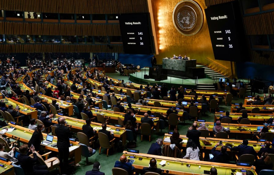 Francia y México llevan a la Asamblea de la ONU un alto el fuego en Ucrania