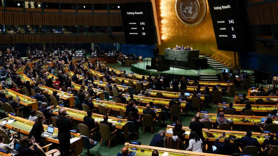 Francia y México llevan a la Asamblea de la ONU un alto el fuego en Ucrania