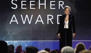Halle Berry alzó su voz en los Critics Choice Awards 2022