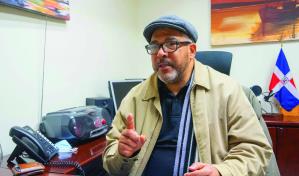 Locutor Jes&uacute;s Nova en estado delicado tras sufrir un infarto