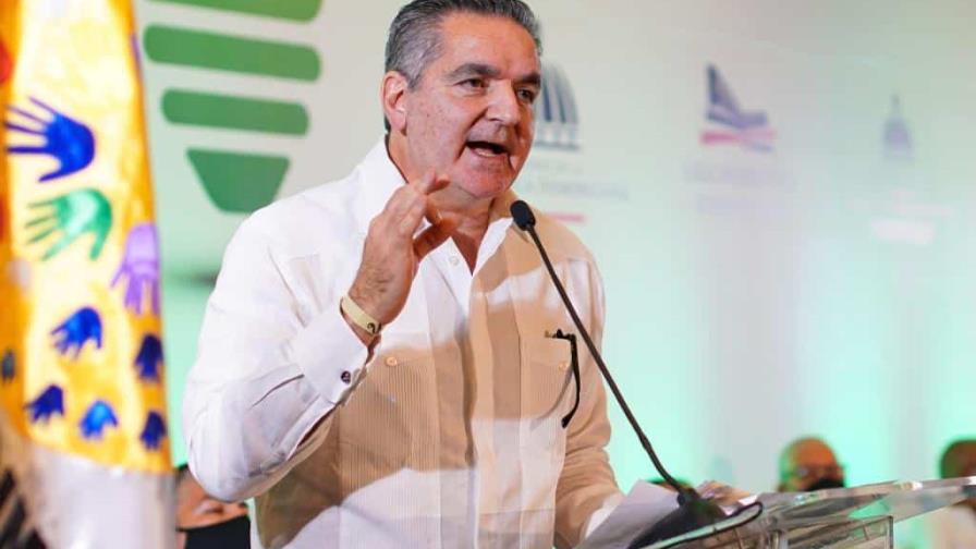 Neney Cabrera asegura que Abinader “no tiene nada oculto” en plan de reforma a la Constitución