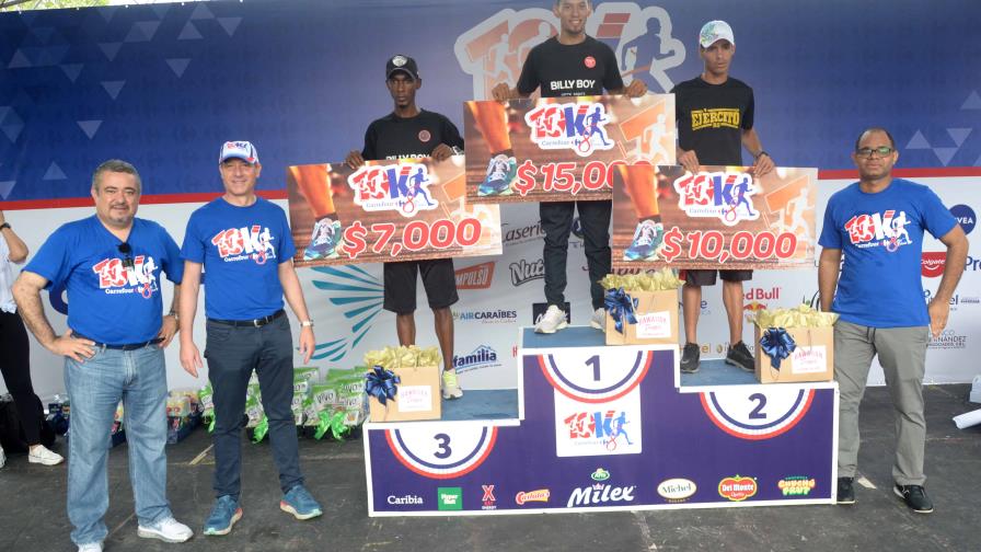 Realizan octava edición carrera Carrefour 10K Realizan octava edición carrera Carrefour 10K