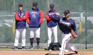 Bravos inician entrenamientos con Acuña, pero sin Freeman