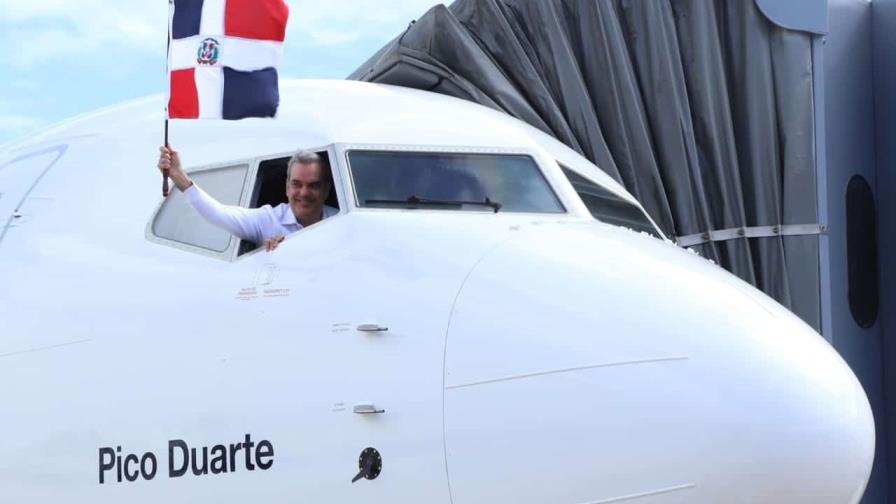 Presidente apoya presentación de Arajet, aerolínea dominicana de ultra bajo costo