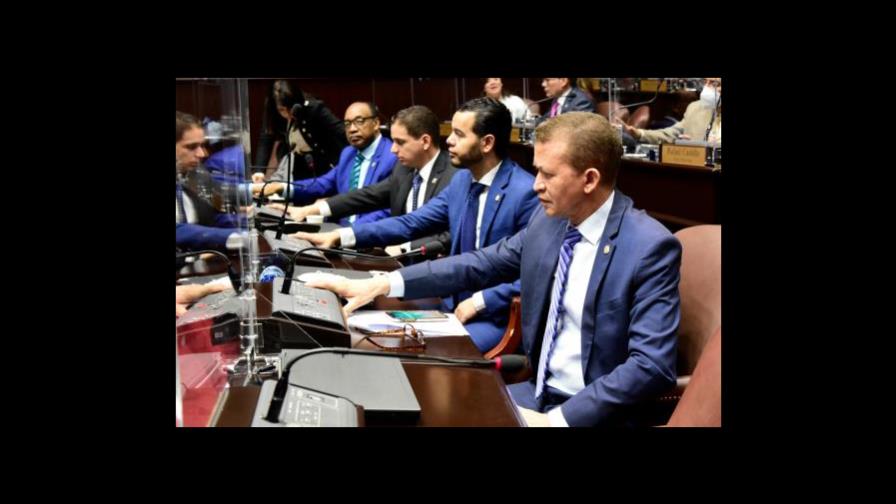 Diputados de diversos partidos preocupados por eliminación aranceles Diputados de diversos partidos preocupados por eliminación aranceles