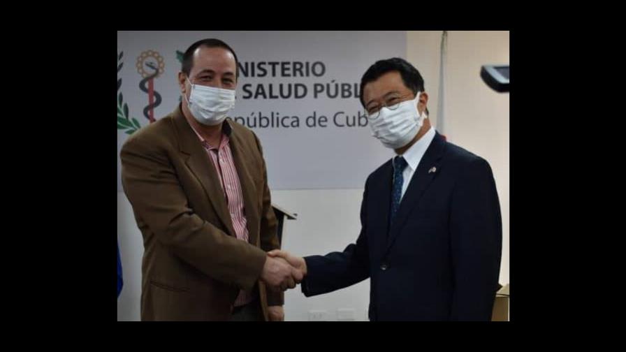 Japón dona 5 millones de dólares en equipamiento médico a Cuba