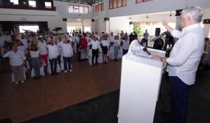 Miguel Vargas dice est&aacute; "profundamente" comprometido con reforma a ley de cooperativismo