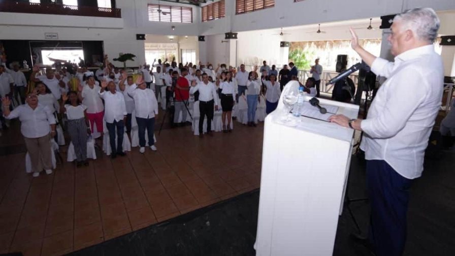 Miguel Vargas dice está “profundamente” comprometido con reforma a ley de cooperativismo
