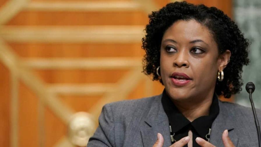 Una afroamericana liderará por primera vez la oficina del presupuesto de EEUU