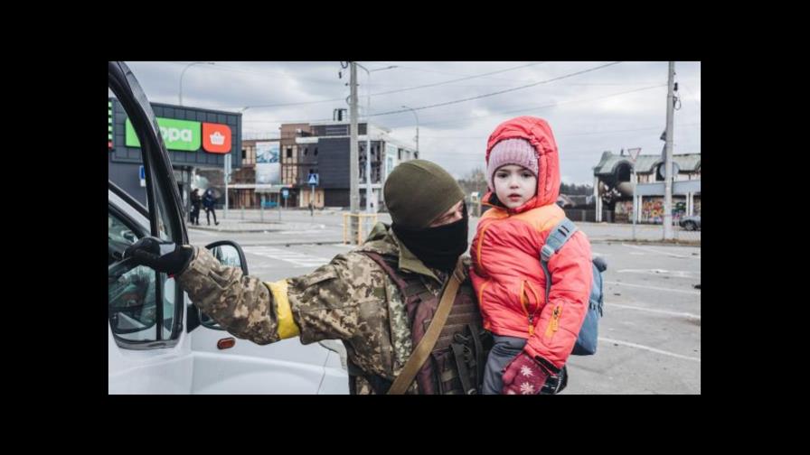 Cada segundo un niño ucraniano se convierte en refugiado, revela Unicef