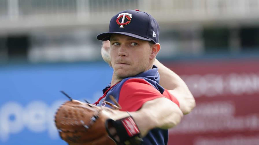 Sonny Gray se presenta con los Mellizos listo para empezar Sonny Gray se presenta con los Mellizos listo para empezar