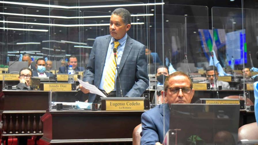 Diputado Eugenio Cedeño justifica privilegios y afirma legisladores son “príncipes de la nación” Diputado Eugenio Cedeño justifica privilegios y afirma legisladores son “príncipes de la nación”
