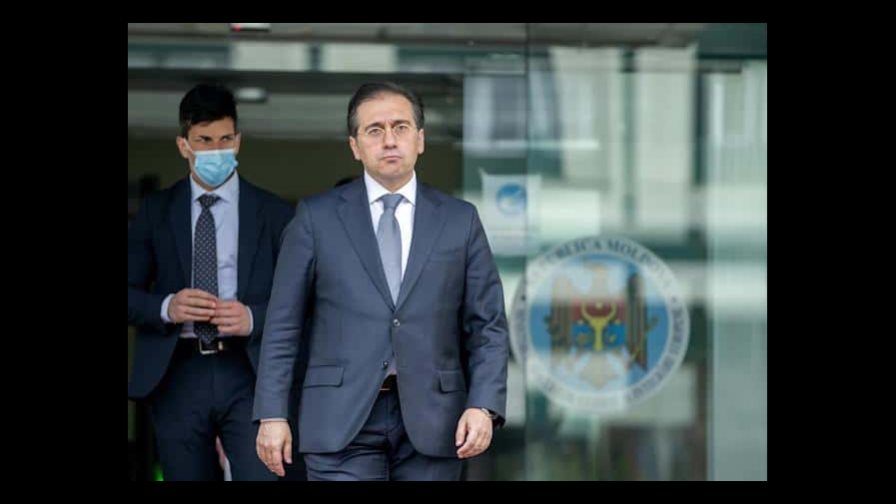 España suspende la concesión de golden visa a inversores rusos