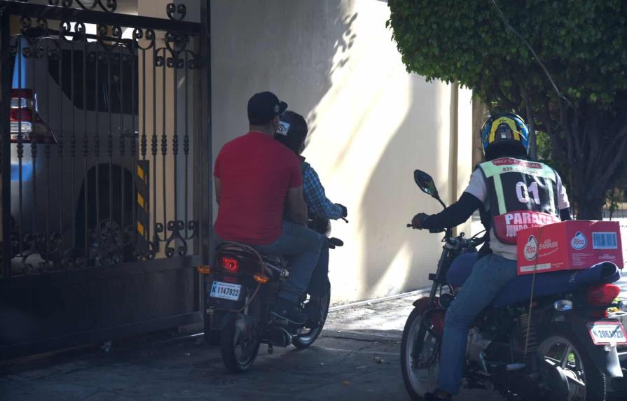 Fenamoto advierte podría expulsar a motoconchistas miembros que se suban a las aceras
