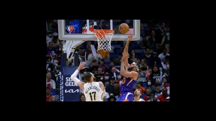 Con 27 puntos de Devin Booker, Suns derrotan a Pelicans