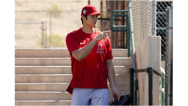 Shohei Ohtani busca mejorar, incluso después de campaña brillante