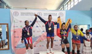 Dominicana asegura plazas en levantamiento de pesas; Pirón establece récord