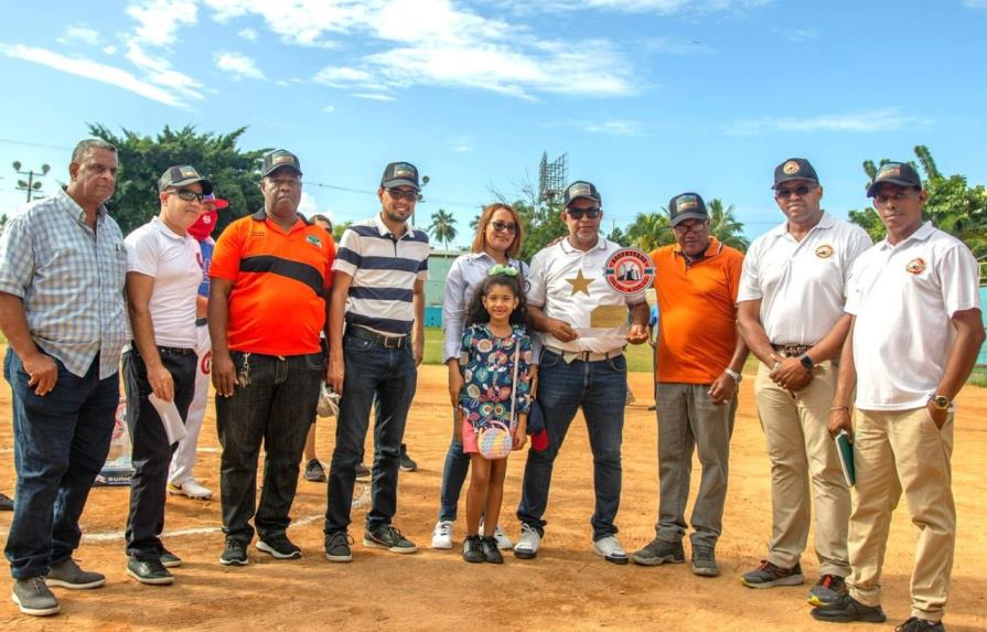 Montilla lidera Derby de Jonrones en softbol Santo Domingo Este