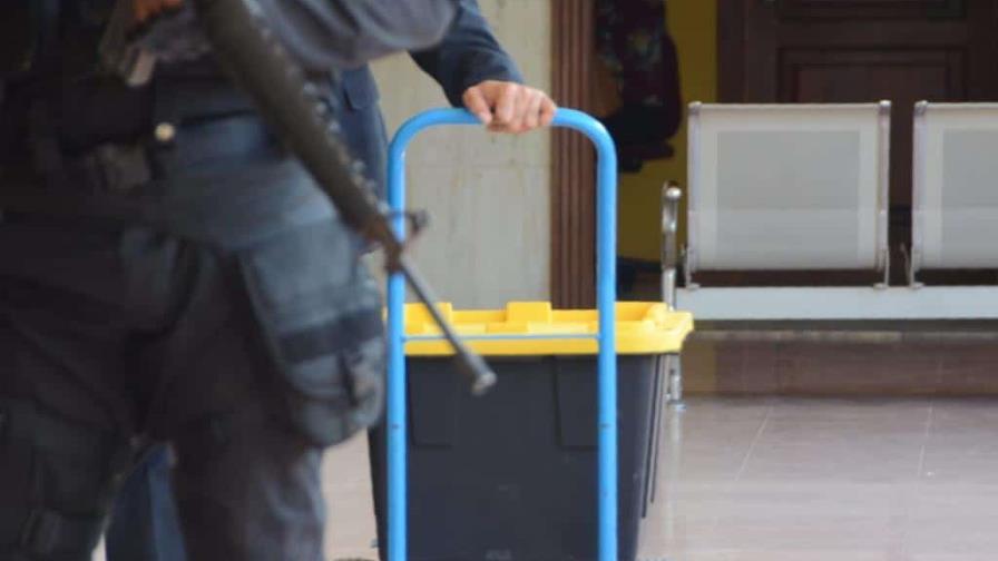 Determinan fusil ocupado al presunto cabecilla red Discovery fue usado en intento de asesinato