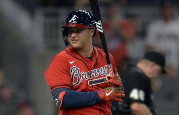 Pederson firma con los Gigantes por una temporada