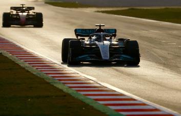 Hamilton-Verstappen, dos pilotos en las antípodas