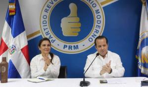 Los 18 senadores del PRM apoyan continuidad de José Paliza y Carolina Mejía