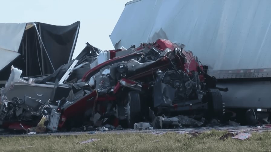 Al menos cinco muertos por choque en carretera de Missouri