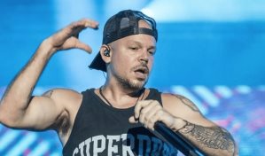 Residente estrena un nuevo tema sobre la colonizaci&oacute;n, This is Not America