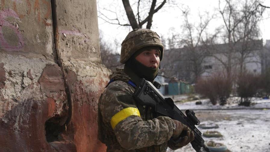 El Ejército ucraniano alerta de que Rusia planea desplegar en Ucrania a sus soldados en Armenia