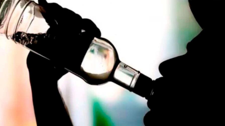 Autoridades incrementan vigilancia por contrabando de combustible y venta de bebida adulterada Autoridades incrementan vigilancia por contrabando de combustible y venta de bebida adulterada