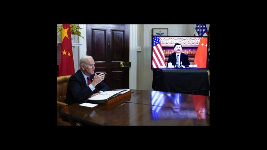 Xi pide a Biden trabajar conjuntamente por la paz mundial