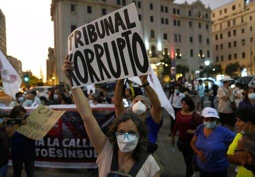 La excarcelación del expresidente Fujimori divide a Perú