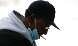 Baja tasa de fumadores adultos en EEUU durante pandemia: CDC