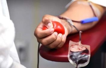 Necesita sangre con urgencia policía arrollado por una patana mientras laboraba