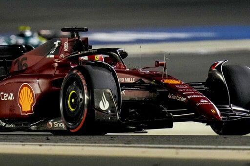 Ferrari abre el curso con triunfo de Leclerc en Baréin y Sainz Jr segundo