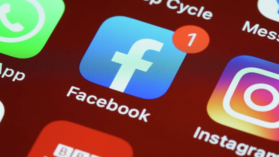Rusia prohíbe Facebook e Instagram por extremismo Rusia prohíbe Facebook e Instagram por extremismo