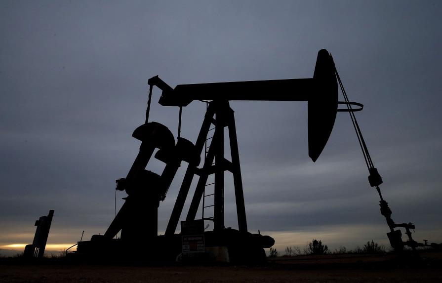 El crudo de Texas abre con subida del 4,15 %, hasta 109,04 dólares por barril