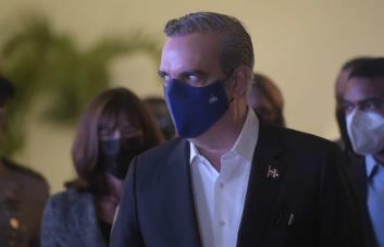 Presidente Abinader expresa profunda tristeza por muerte de doña Rosa